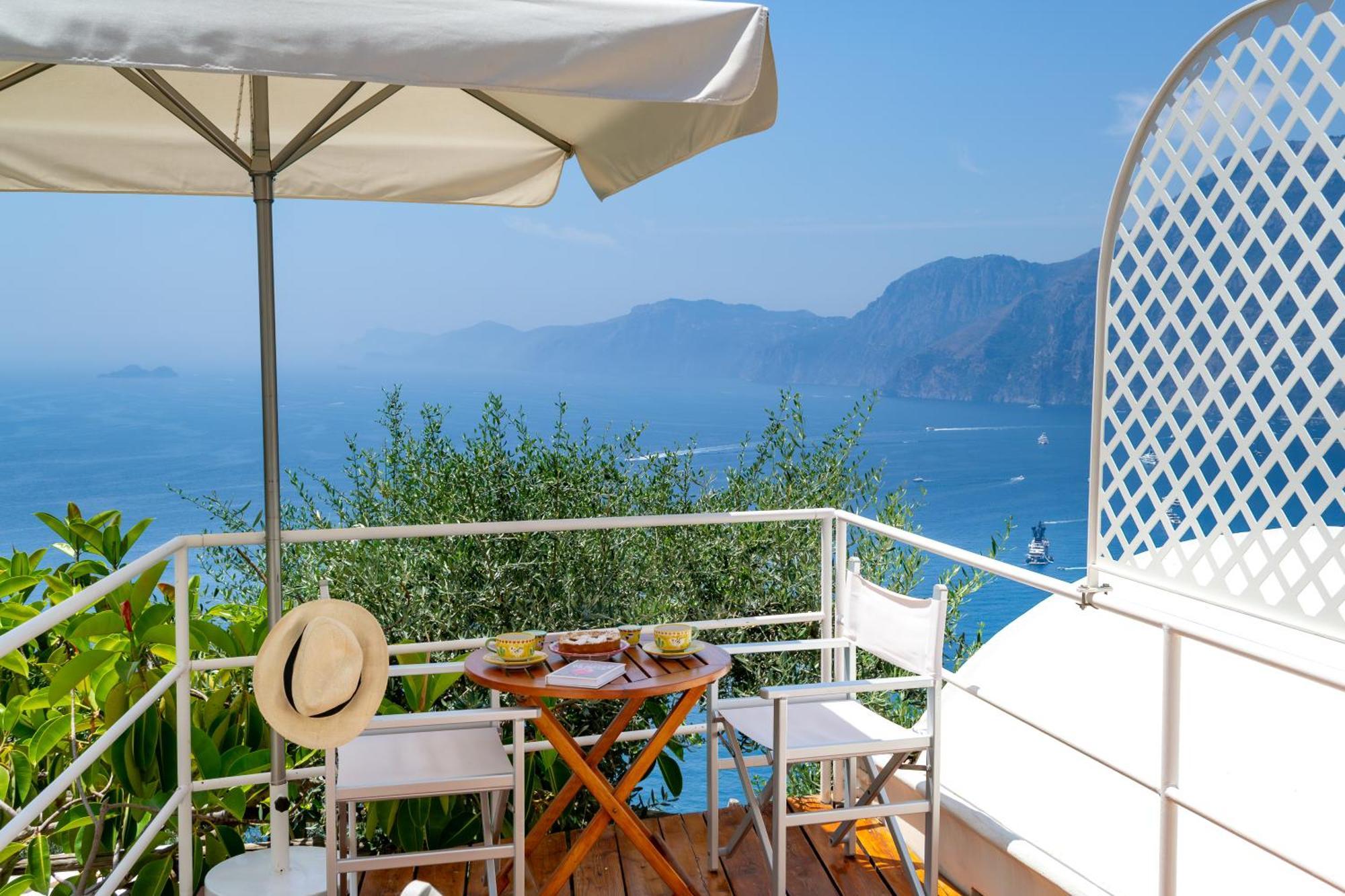 Residence Li Galli Praiano Exterior photo